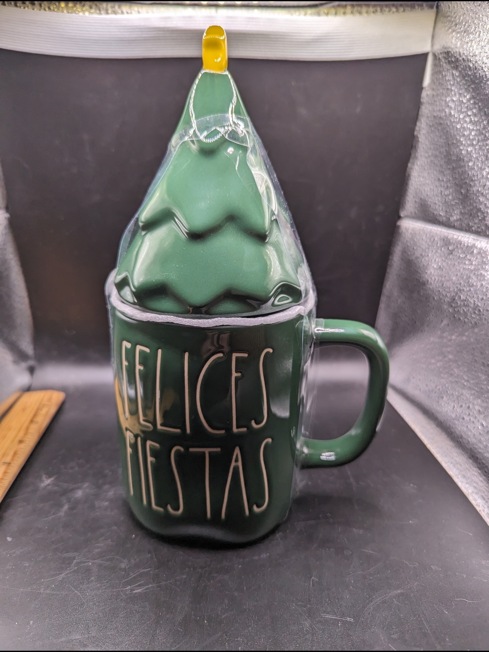 Rae Dunn Felices Fiestas Mug **Brand New** With Tree Topper